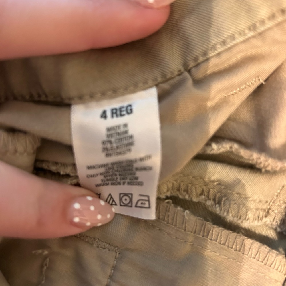 Aeropostale Classic Khaki Pants - Picture 7 of 7